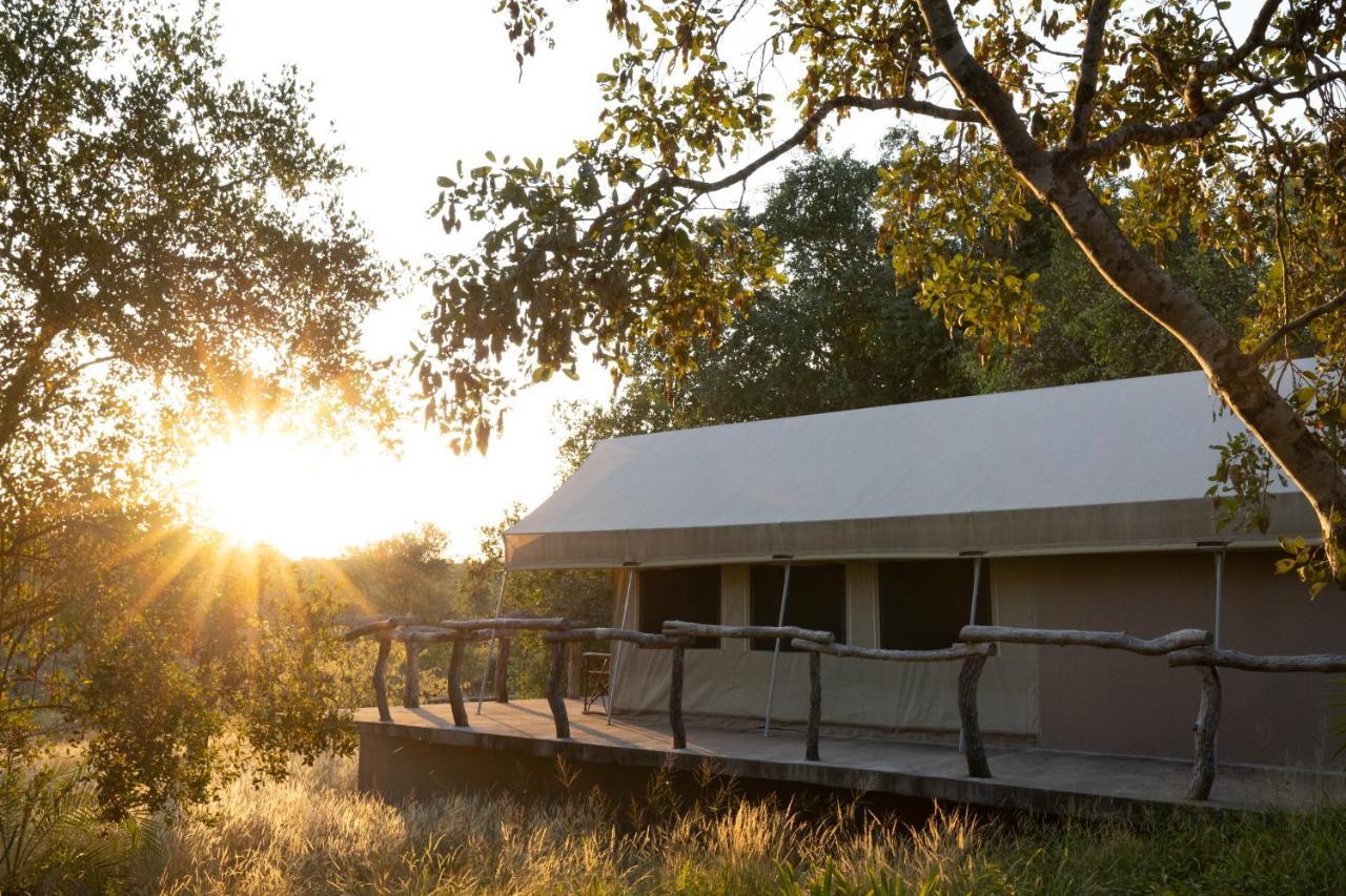 Milima Big 5 Safari Lodge Hoedspruit Exterior photo
